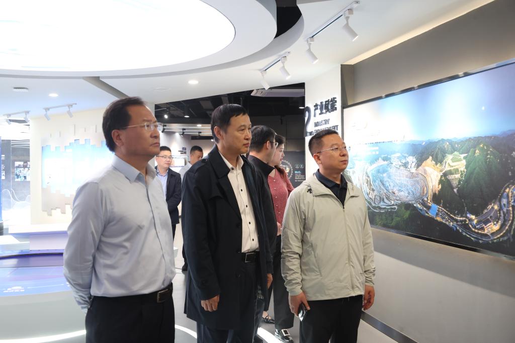 20250924-中国工业经济联合会李子源主任一行来3044永利集团集团调研指导.JPG