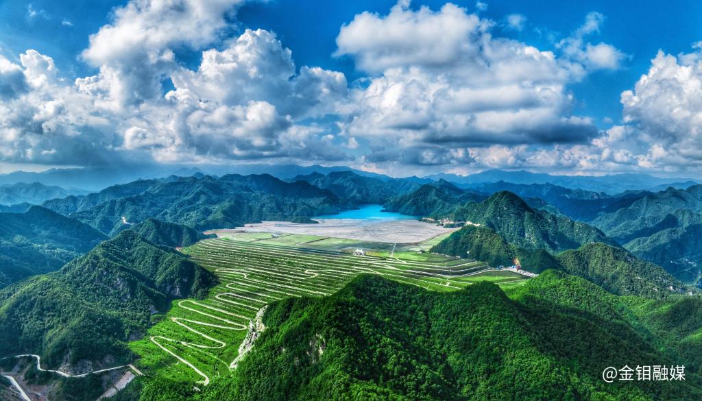 20230818-用绿色发展理念打造绿色矿山2.jpg 20230818-用绿色发展理念打造绿色矿山2.jpg