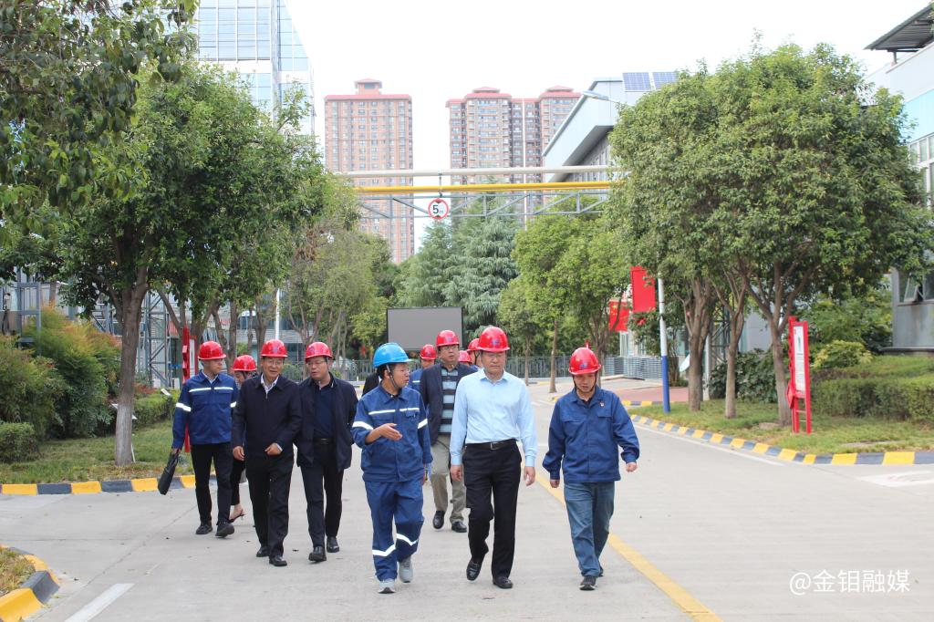 20241008-严平到3044永利集团股份金属工业园调研.jpg 20241008-严平到3044永利集团股份金属工业园调研.jpg