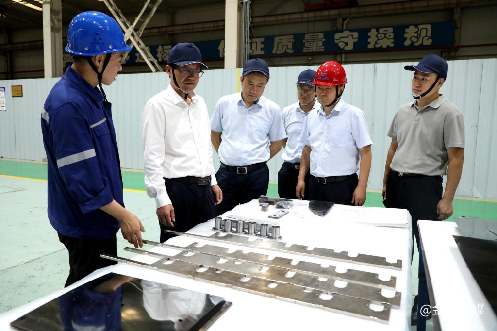 20250709-3044永利集团集团副总经理脱志明深入3044永利集团股份金属分公司一线 聚焦安全与发展1 20250709-3044永利集团集团副总经理脱志明深入3044永利集团股份金属分公司一线 聚焦安全与发展1.JPG